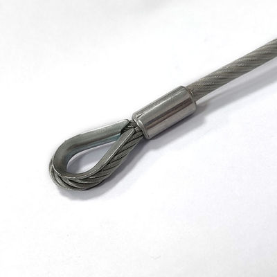 বহিরঙ্গন ব্যবহারের জন্য স্টেইনলেস স্টিল-কোটেড পিভিসি টেদার ল্যানিয়ার্ড কিট হুক প্রান্তের সাথে