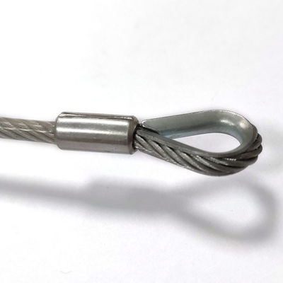 বহিরঙ্গন ব্যবহারের জন্য স্টেইনলেস স্টিল-কোটেড পিভিসি টেদার ল্যানিয়ার্ড কিট হুক প্রান্তের সাথে